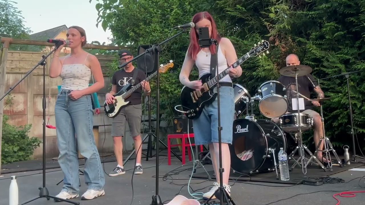 Song 2 - Blur cover