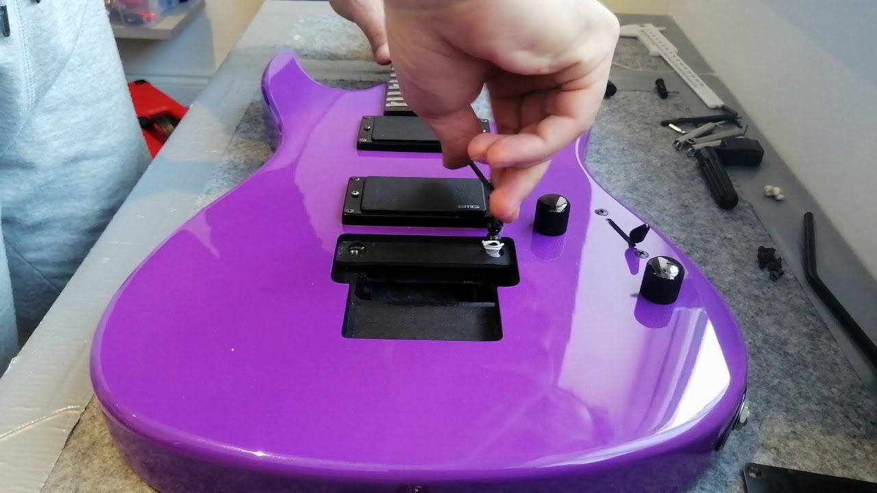 CONSERTO - GUITARRA DEAN SIGNATURE JACKY VINCENT - FOLGA NOS PÍVOS - COLOCANDO A PONTE - (PARTE 03)