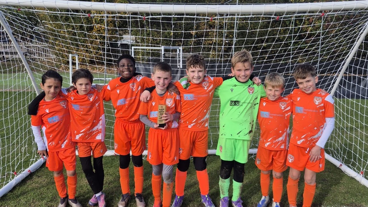 26/OCT/⚽ Home Echo League fixture ⚽Loughton Town Emeralds -VS- EMH U9 Falcons 2 HALF 