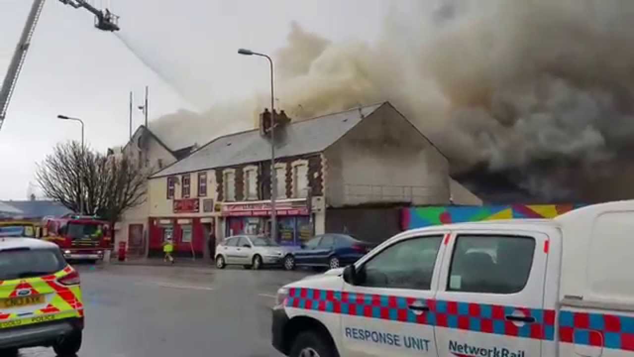 Huge Fire In Cardiff, Splott