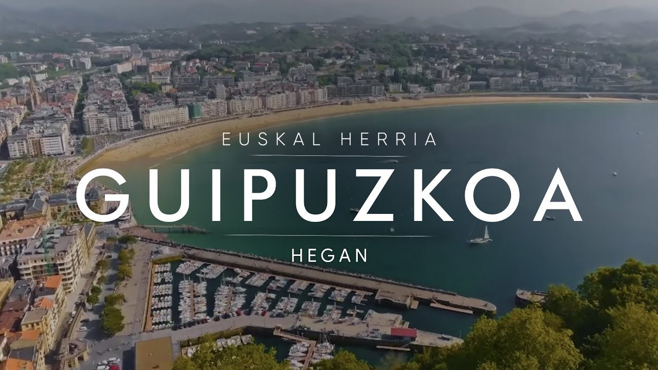 EUSKAL HERRIA HEGAN. GIPUZKOA: Zeruaren eta itsasoaren artean