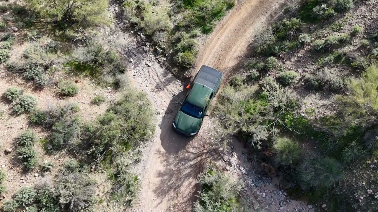 Off-roading Hieroglyfic Mountains 
