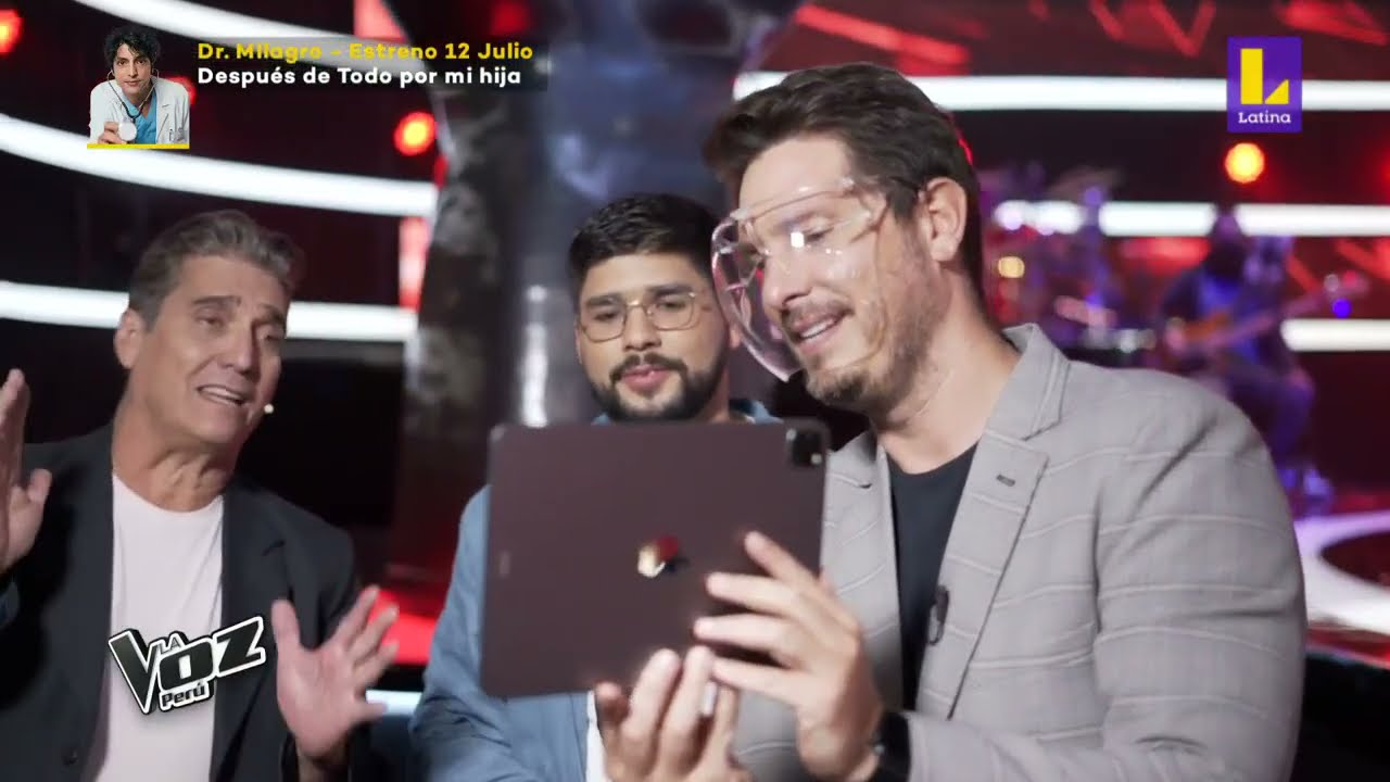 Emannuel Rivera cantó su propia versión de  