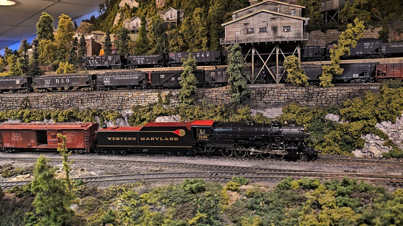 Western Maryland Steam Runs on Howard Zane's World Famous Model Railroad ! The Upper Mainline Run!