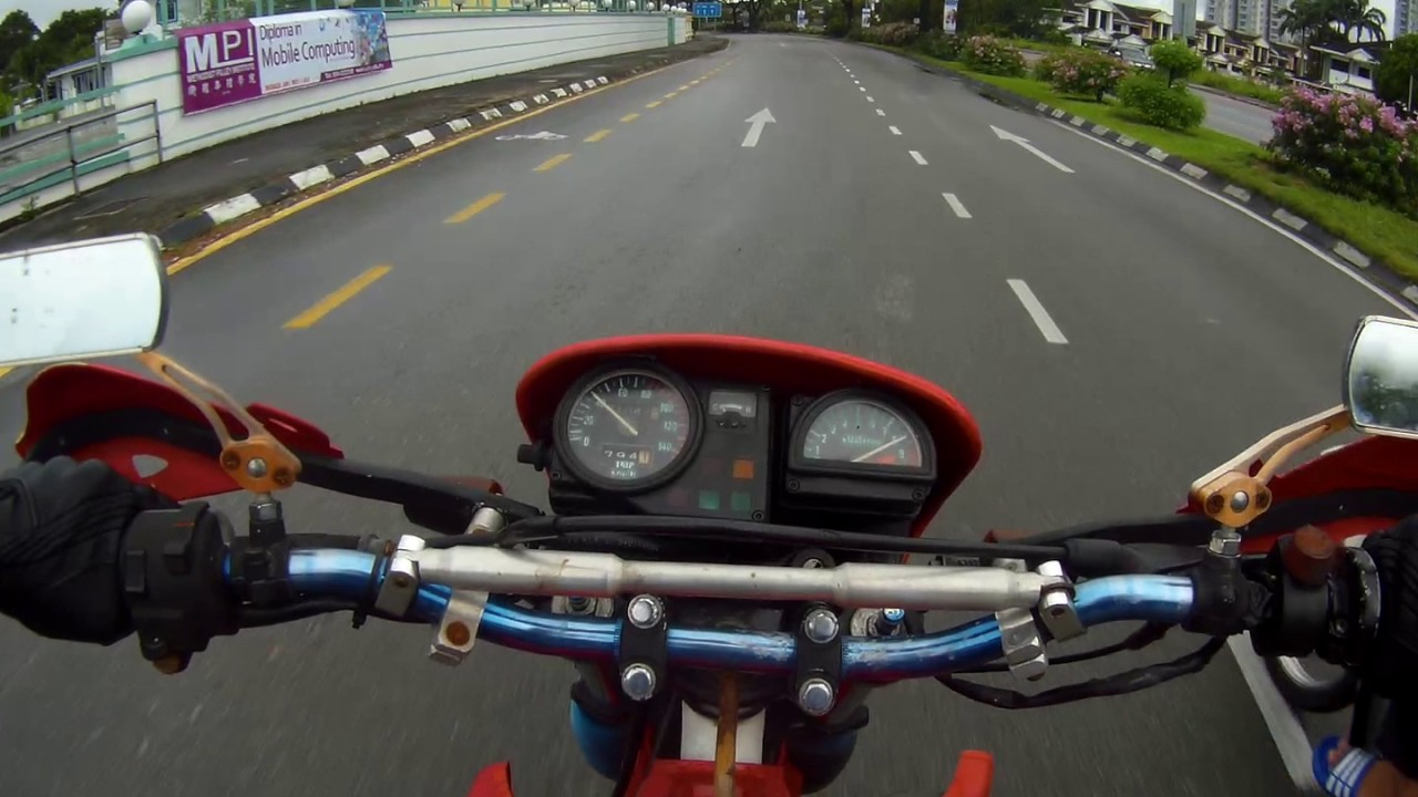 Kuching City - Honda MTX200 #4