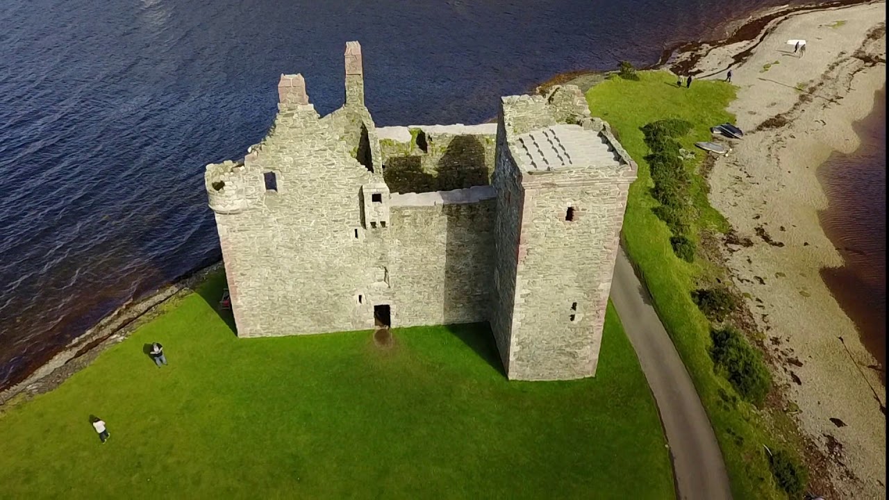 Lochranza Castle