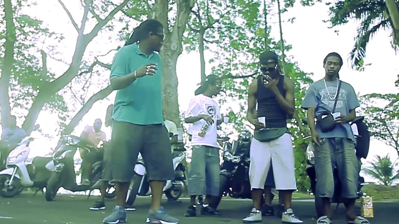 Lighta - H.B Zindure & SouSoune ( Street video )  Avril 2k16