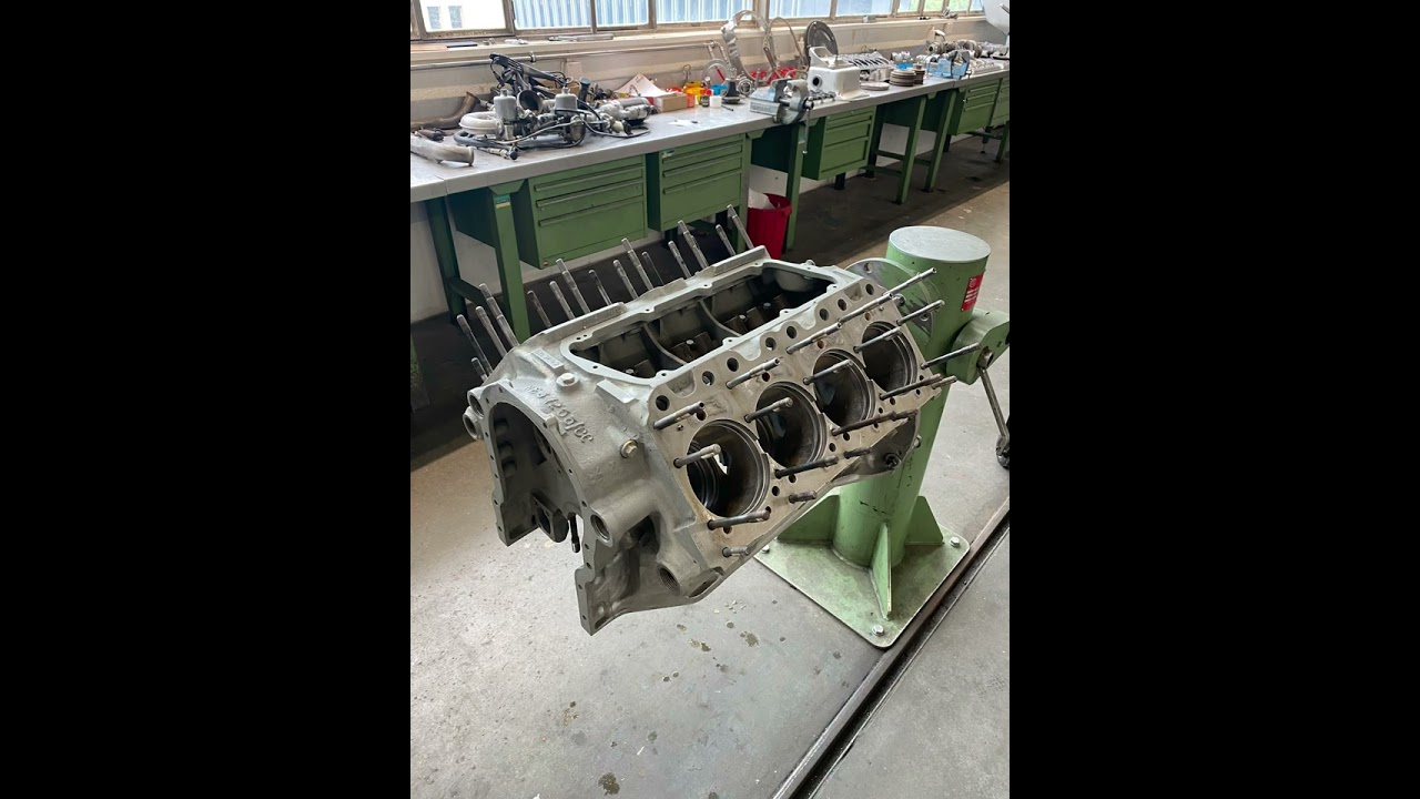 Restaurierung des Rolls Royce Silver Shadow Motors