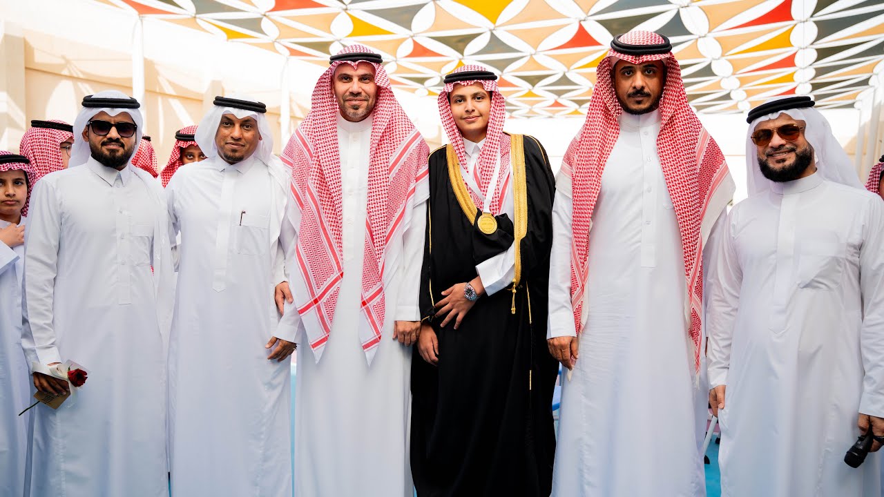 فيديو حفل تخرج طلاب الصف الثالث المتوسط بمدرسة الليث بن سعد المتوسطةلعام 1446هـ 📸📸