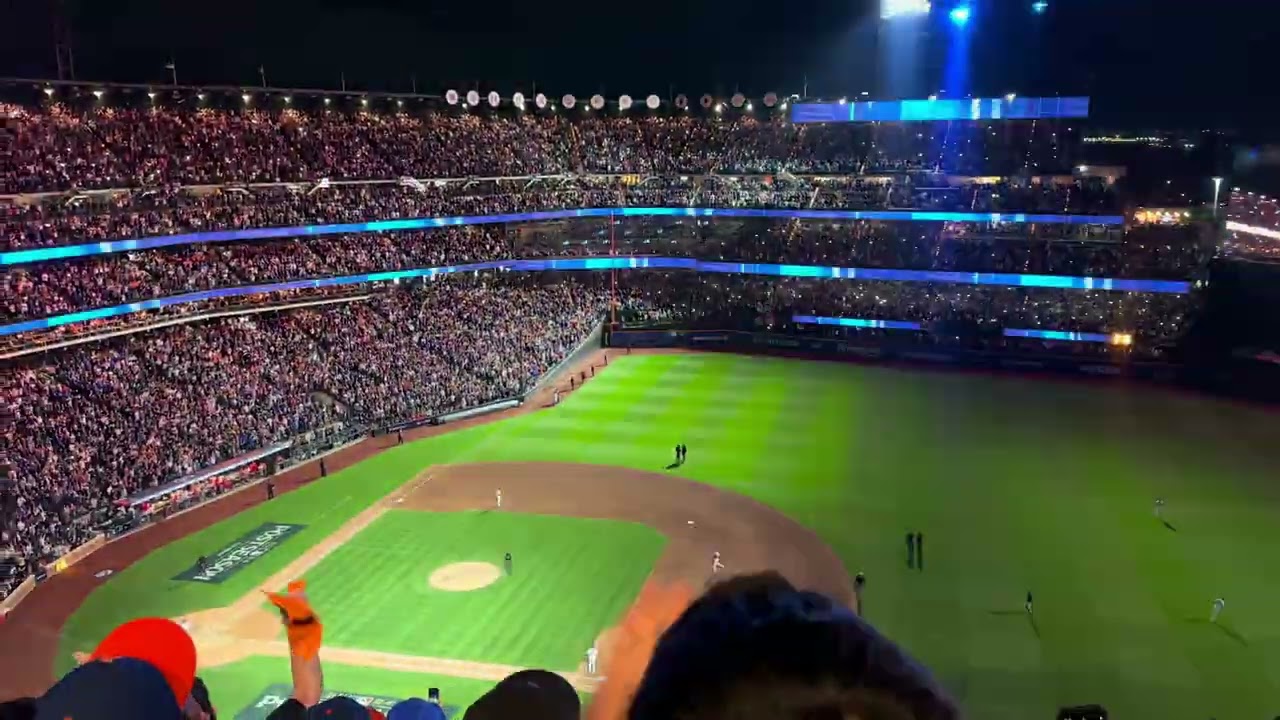 Edwin Diaz Entrance NLDS Game 4 vs Phillies 10/9/2025