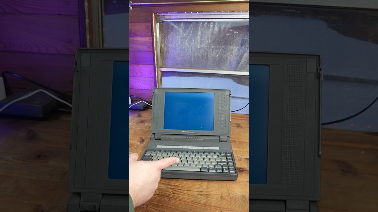 Commodore C286-LT laptop #retro #fyp #retrocomputer