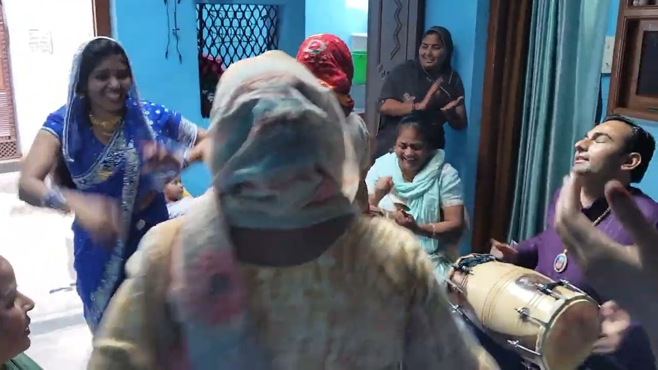 मैं तो श्याम तोसे मिलने आई। भजन गुजरिया का बहुत ही सुंदर नाच। मोहित जागरण पार्टी दिल्ली