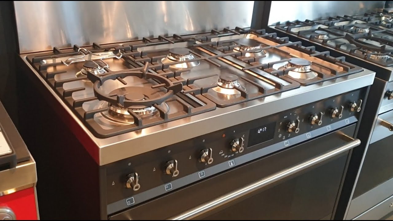 Smeg C9GMANLK9-1 6-pits gas fornuis zwart | De Schouw Witgoed