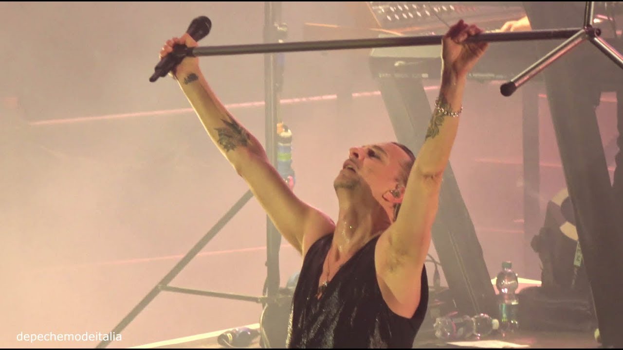 Depeche Mode - Never Let Me Down Again - Milano Mediolanum Forum di Assago - 29.01.2018 4K