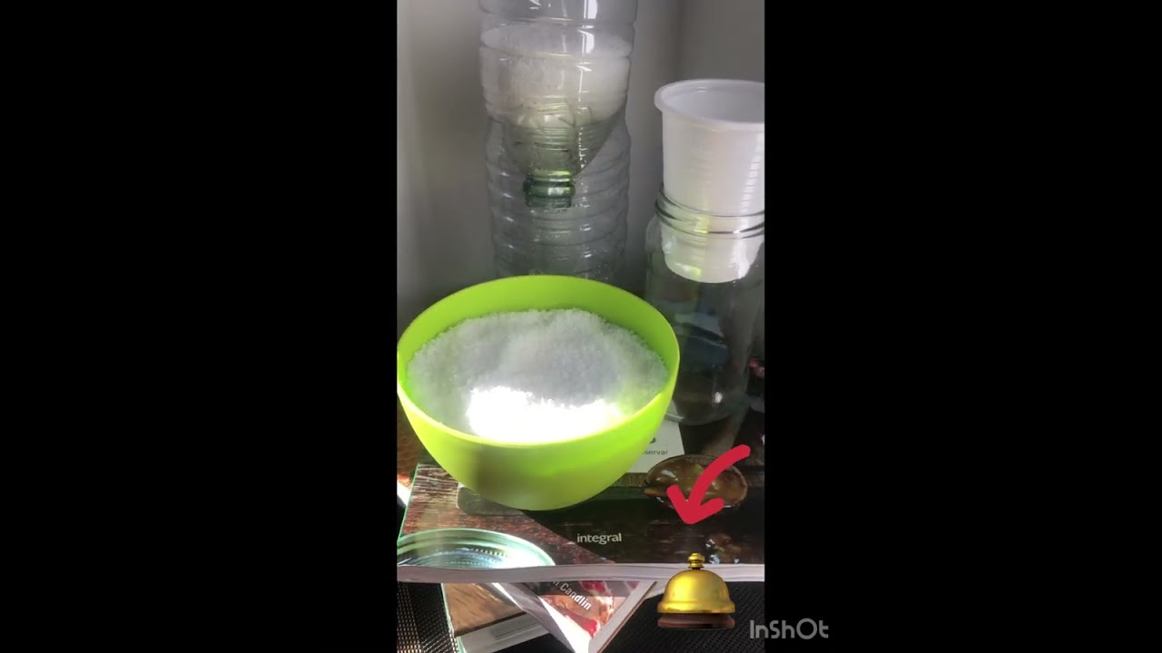 Gros sel contre l’humidité /absorbeur d’humidité. coarse salt against humidity /moisture absorber 