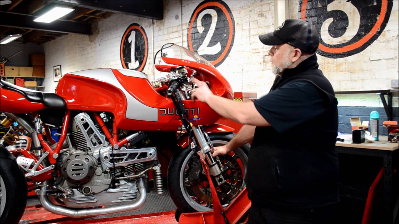 Matt's MH900e Ducati