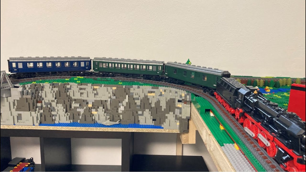 Dietmar´s Brick-World 76 Testfahrt BlueBrixx 102955 1. Klassewaggon blau mit Pannentestfahrt