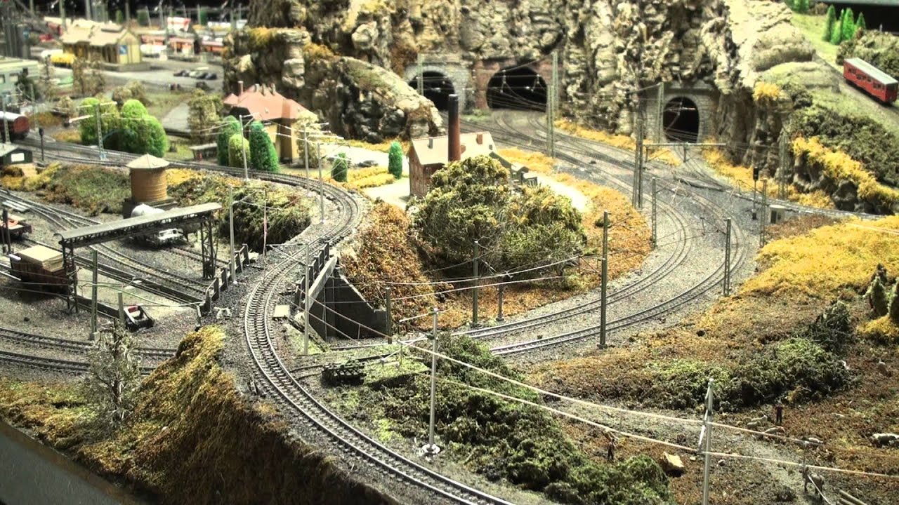 Welt-Rekord, World-record DB BR 191: M&auml;rklin Modelleisenbahn Anlage, Marklin Modeltrain Layout