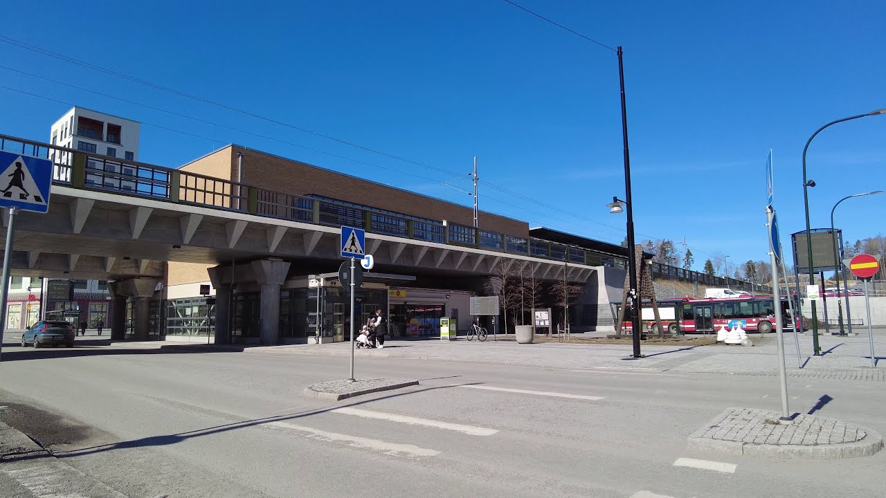 Walking in Haninge  ,Vendels&ouml;v&auml;gen  to Vega Station , Stockholm , Sweden, 4K