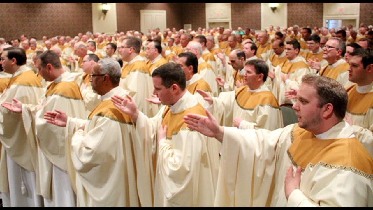 New Mass Problems 7: Where are the Side Altars?!