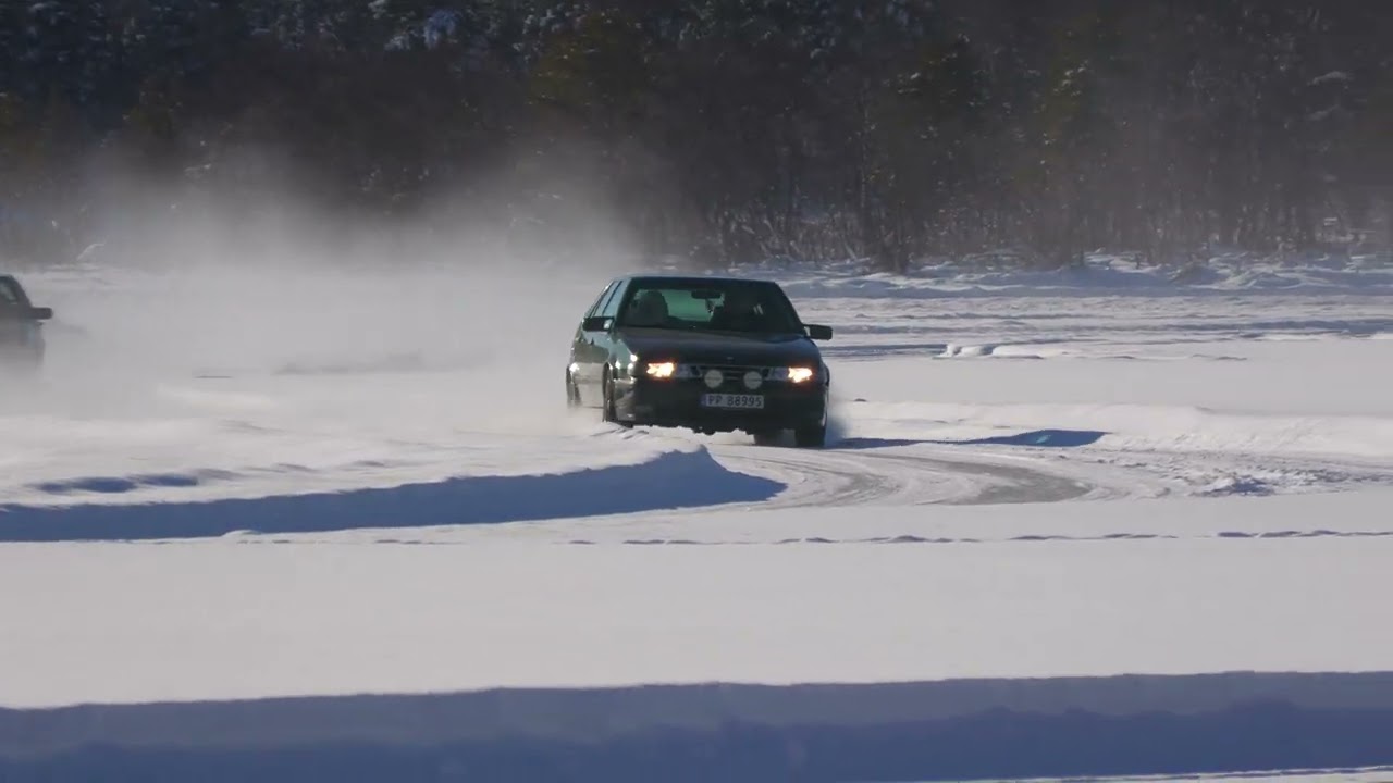 Saab 9000 2.3 CSE A50 on ice.