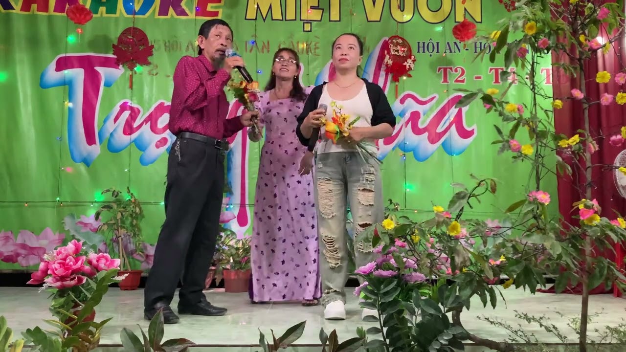 Hoài Dũng & thanh tuyển trinh bay ca khúc Duyên đầu dang dở 