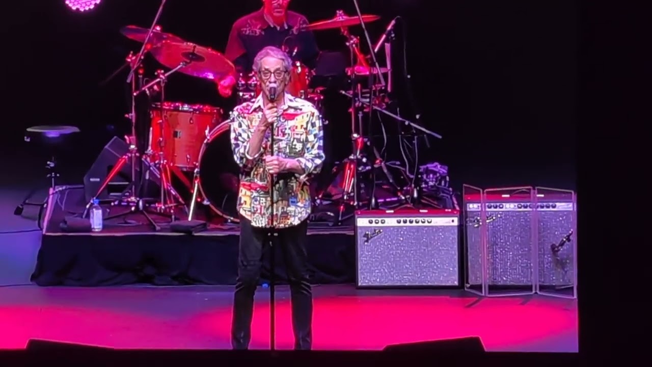 Gary Lewis and the Playboy's  - This Diamond Ring @ OLG stage 