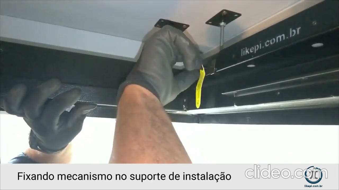 Instala&ccedil;&atilde;o de Flap TV - lift de teto para TV