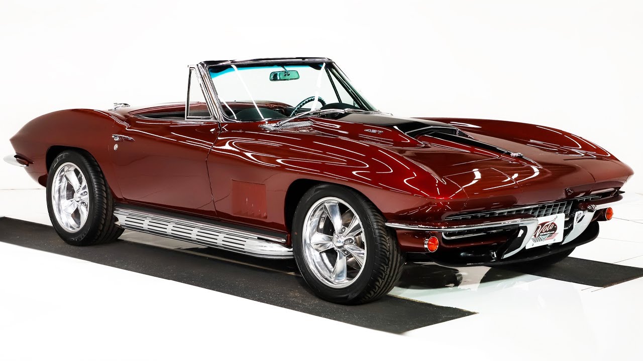 1967 Chevrolet Corvette for sale at Volo Auto Museum (V21843)