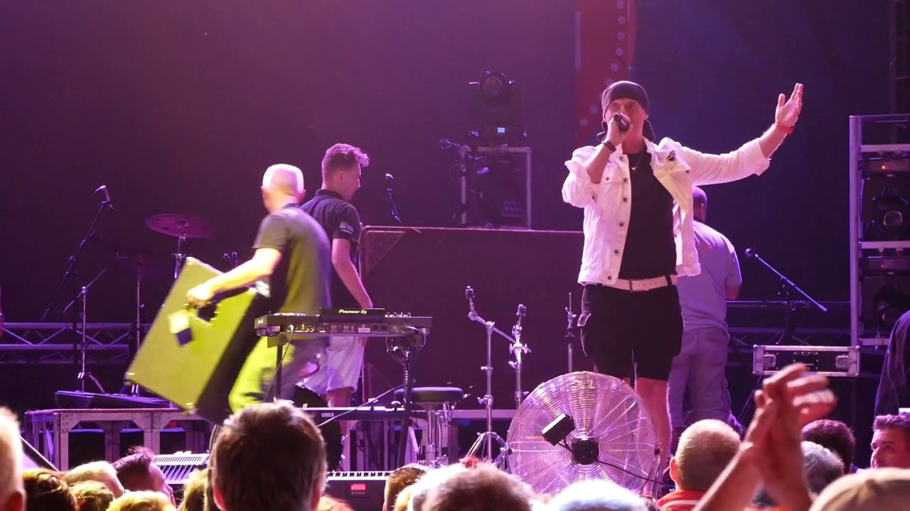 DJ Dominique retró disco 1 –2018 Siófok PLÁZS –I. Retró Rádió Feszt.