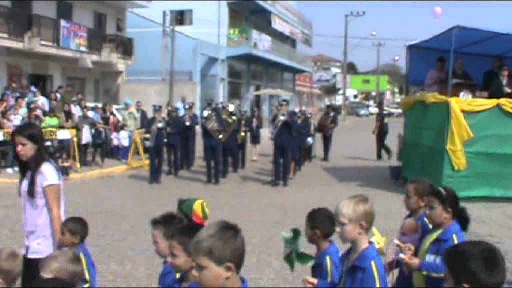Desfile civil e militar na cidade Contenda dia 06 de Setembro 2012