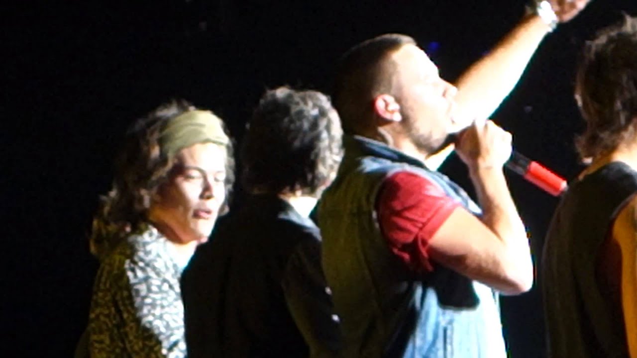 One Direction. Happily. Rogers Centre. Toronto. 8.2.14