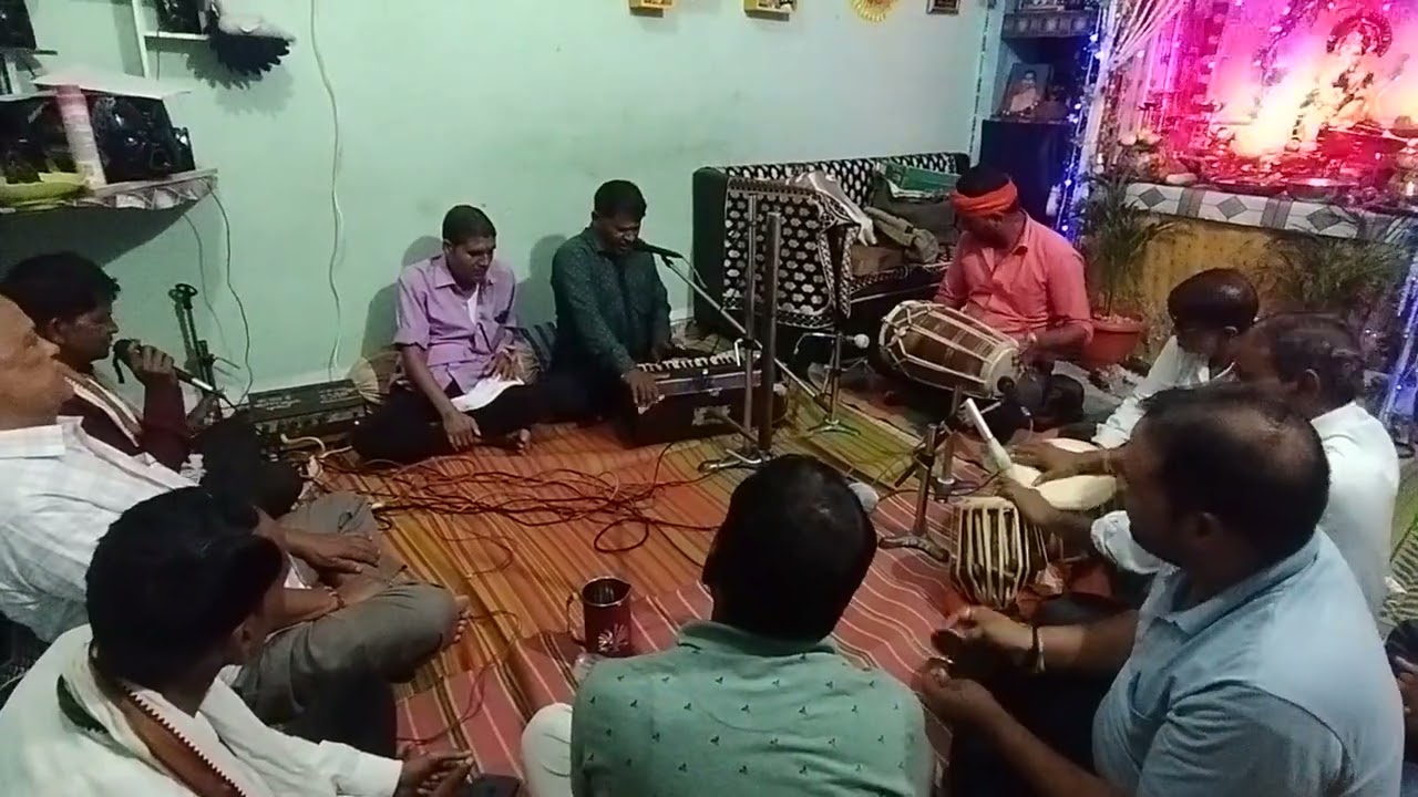 मैं तो कृष्णा भजूं या राम: संतोष Dehariya 