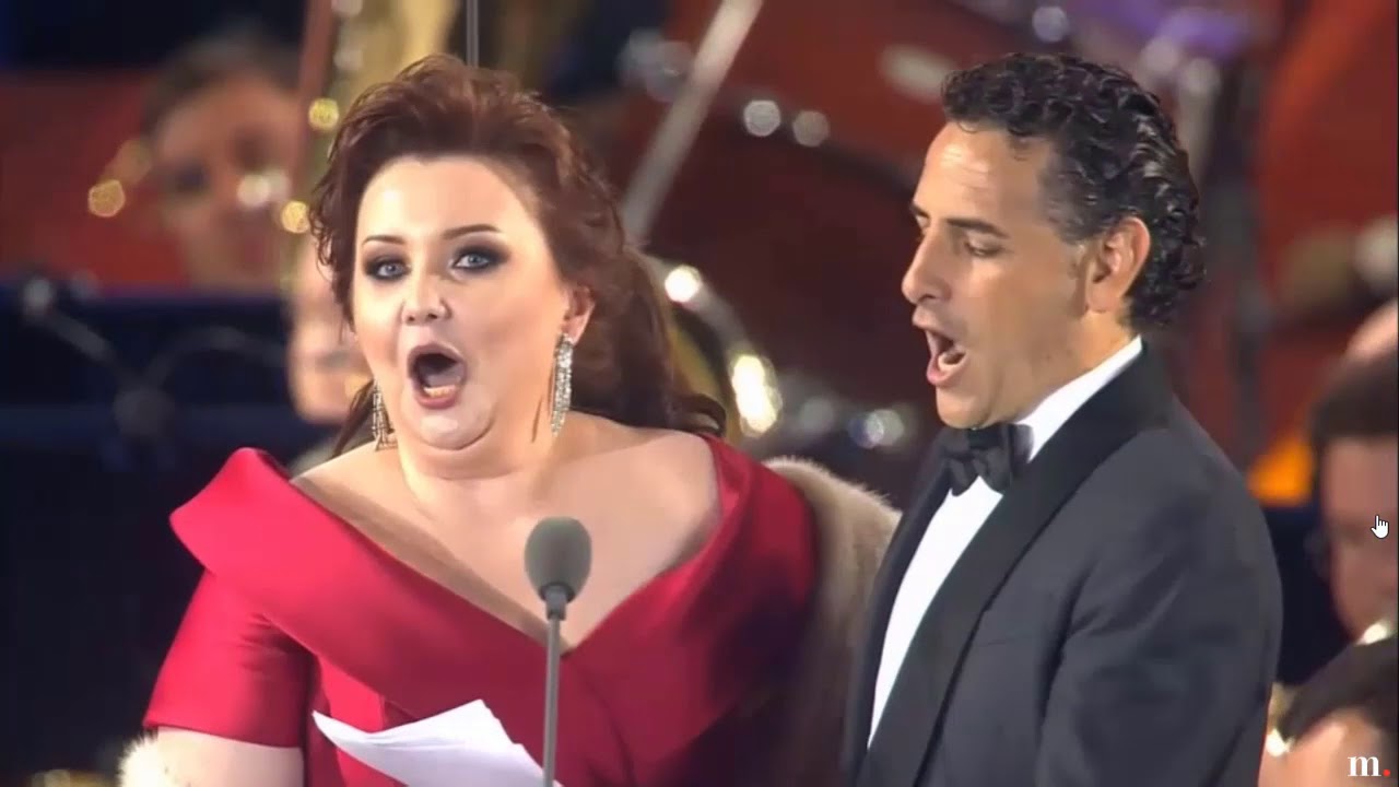 Placido Domingo - Granada // Gala Mundial Rusia 2018 Juan Diego Flores, Placido Domingo y cía.