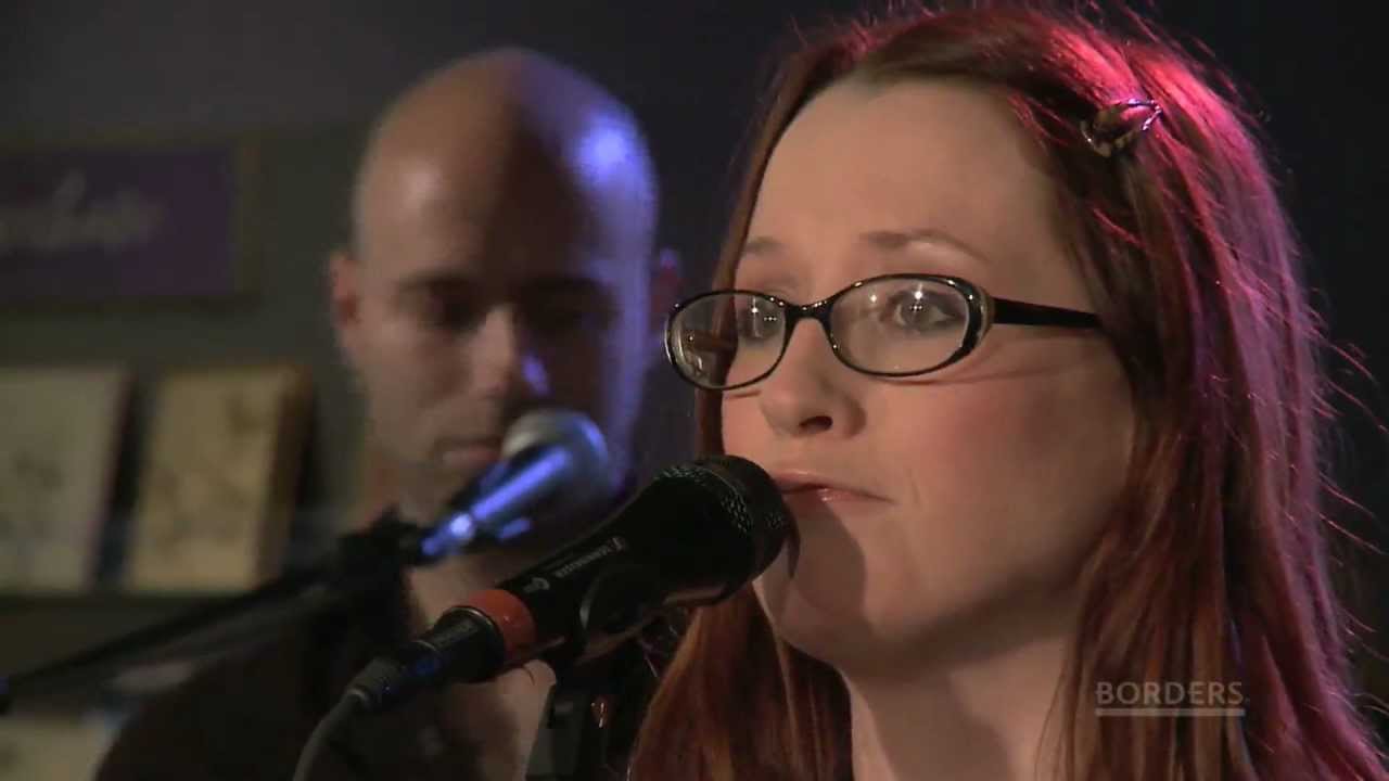 INGRID MICHAELSON SIngs 