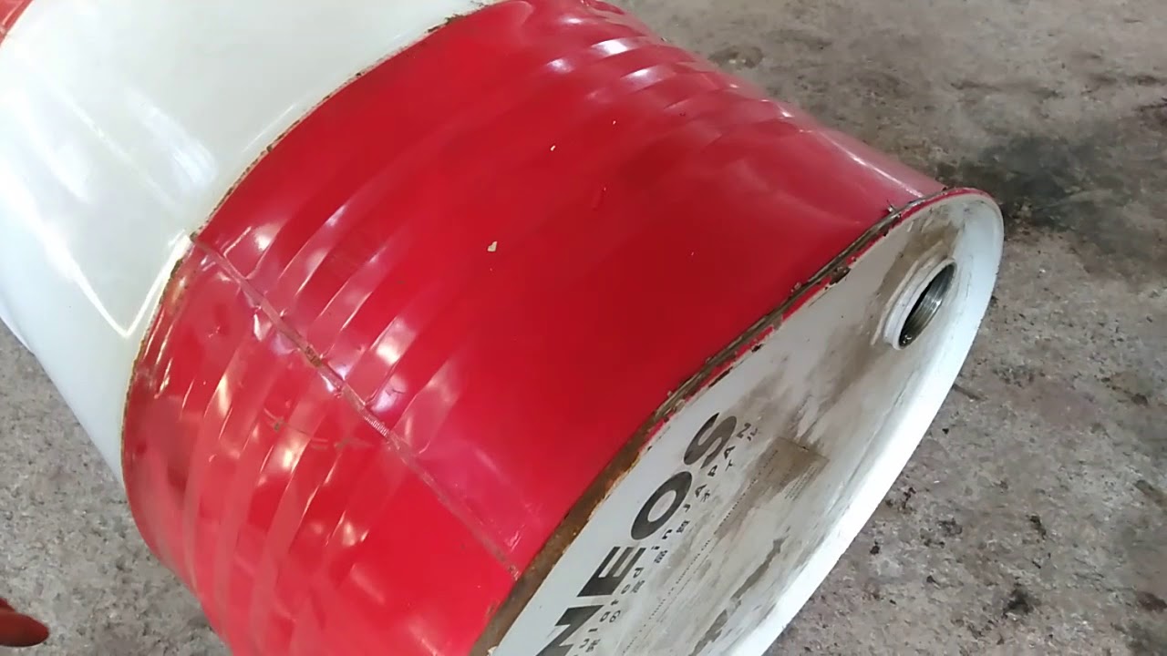 CÁCH CẮT MỘT LẮP ĐẬY THÙNG PHUY.