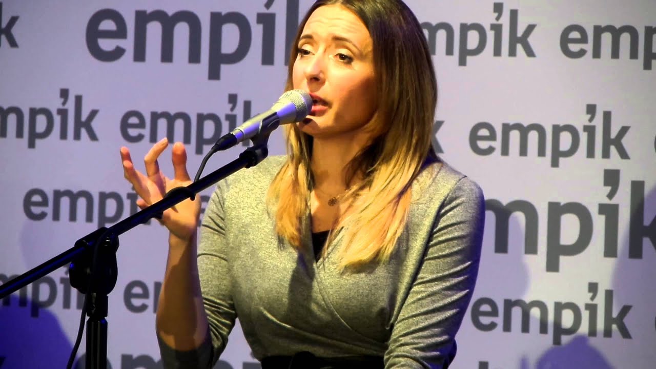 Monika Kuszyńska - Maj (live @ empik)