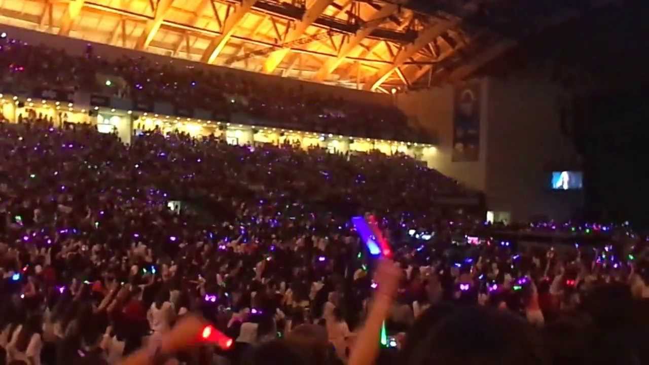 Little Mix - Change Your Life (One Direction Concert in Portugal)