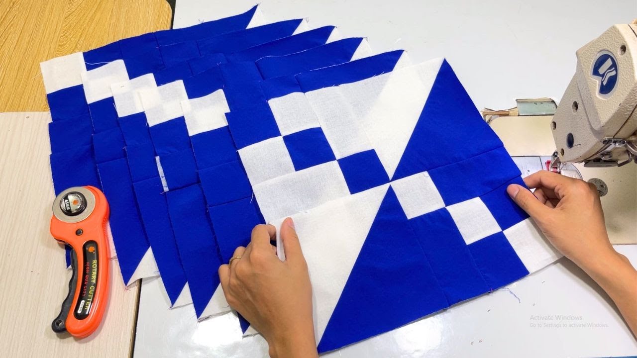 I Made a Quilt That Looks Amazing With Only 2 Strip of Fabric ! A Quick and Easy Quilt Block