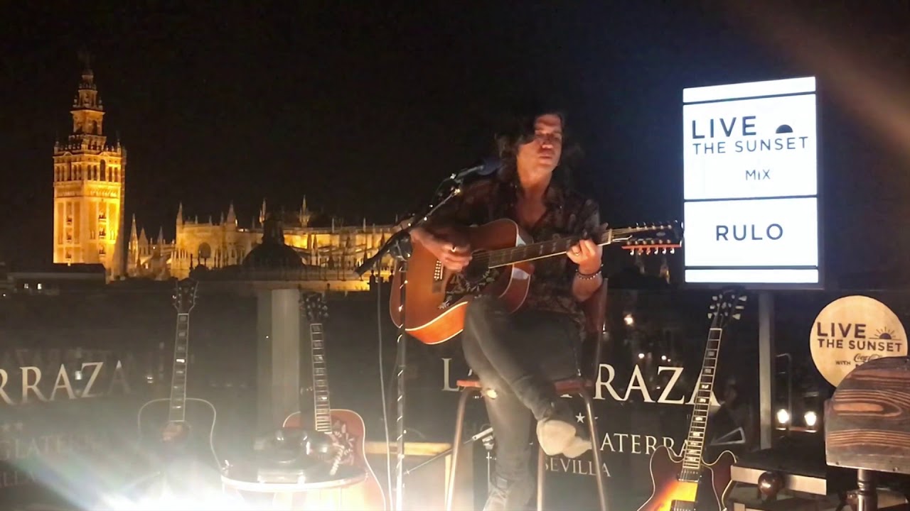 RULO Y LA CONTRABANDA - La balada del despertador (Live the Roof Sevilla)