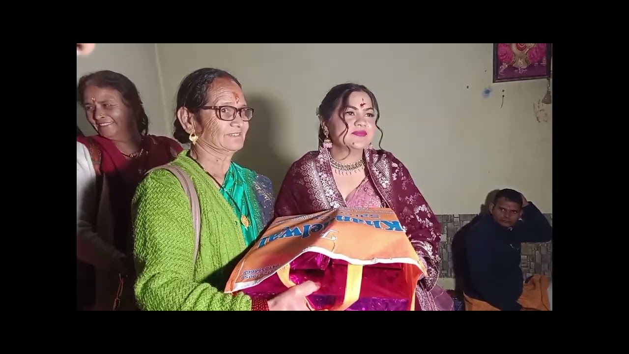 बहन की सगाई के कुछ तस्वीरें