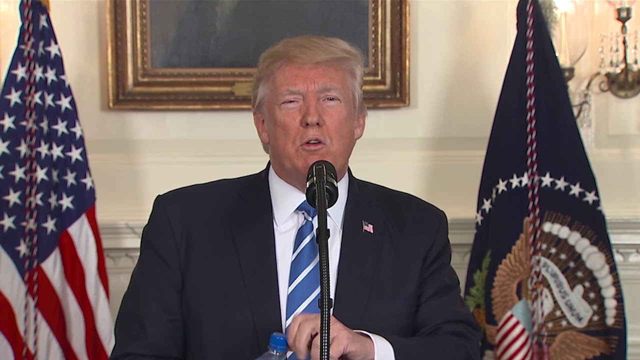 Trump interrupts announcement twice to drink water