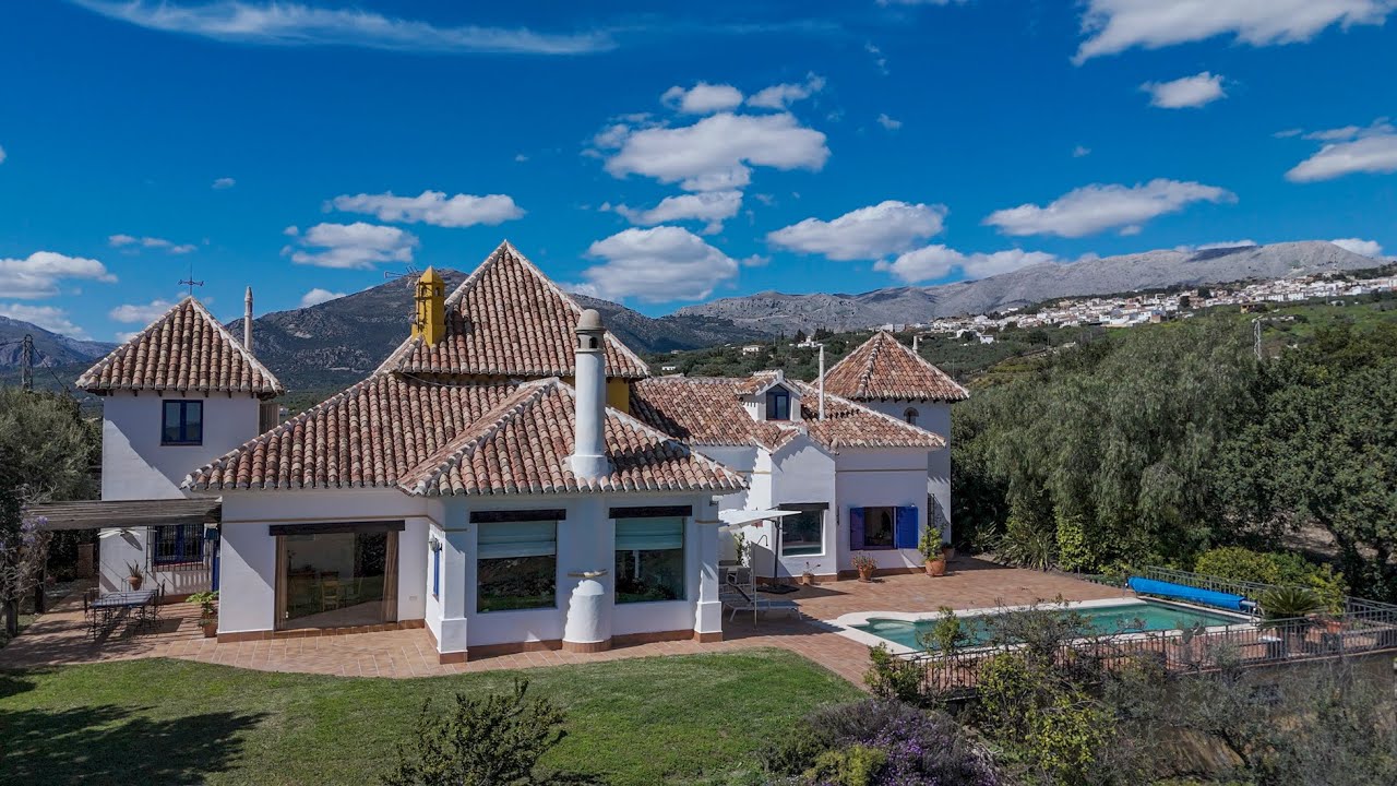 Cortijo Gallardo - www.villasolutions.net Exclusive