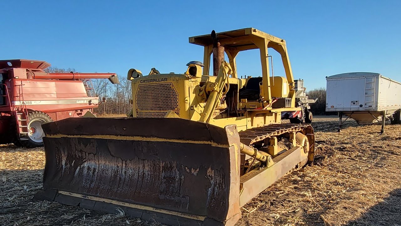 Never Before Seen On Video Until Now!!  And More Caterpillar D8H Repair!