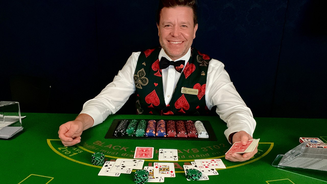 ASMR | How to Count Cards in Blackjack
