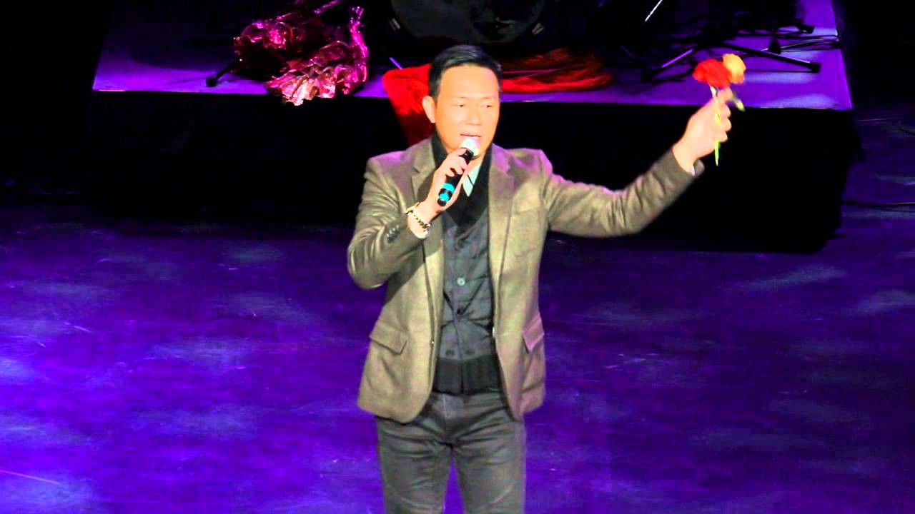 張兆輝現場獻唱《两只蝴蝶》 Eddie Cheung