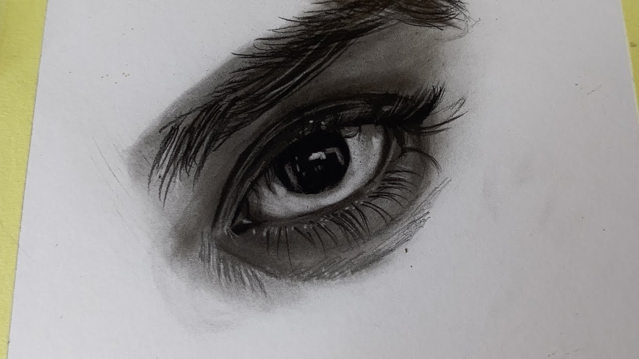 Shading the eyes with one pencil 