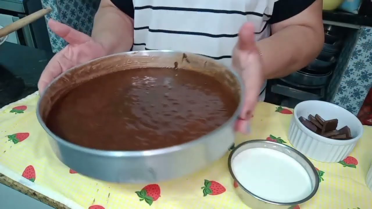 A Cremosidade Desse Bolo De Chocolate Vai Te Surpreender | Sobremesa De Páscoa 