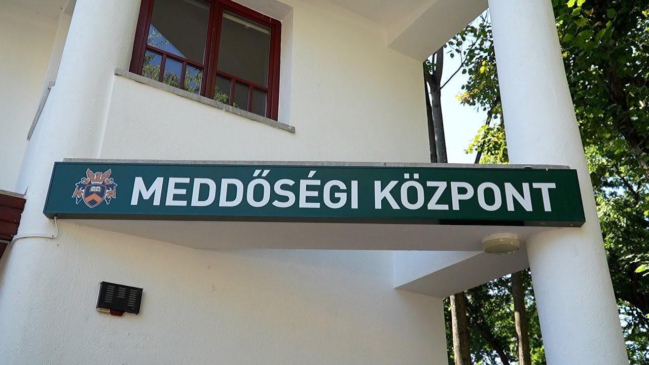 Átadták a Meddőségi Központot Debrecenben