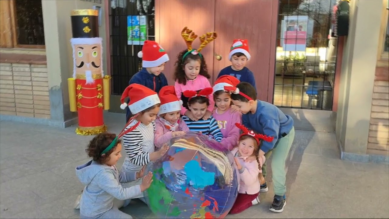 Junts SOM invencibles - Felicitació de Nadal 2021 Escola FEDAC Sant Vicenç